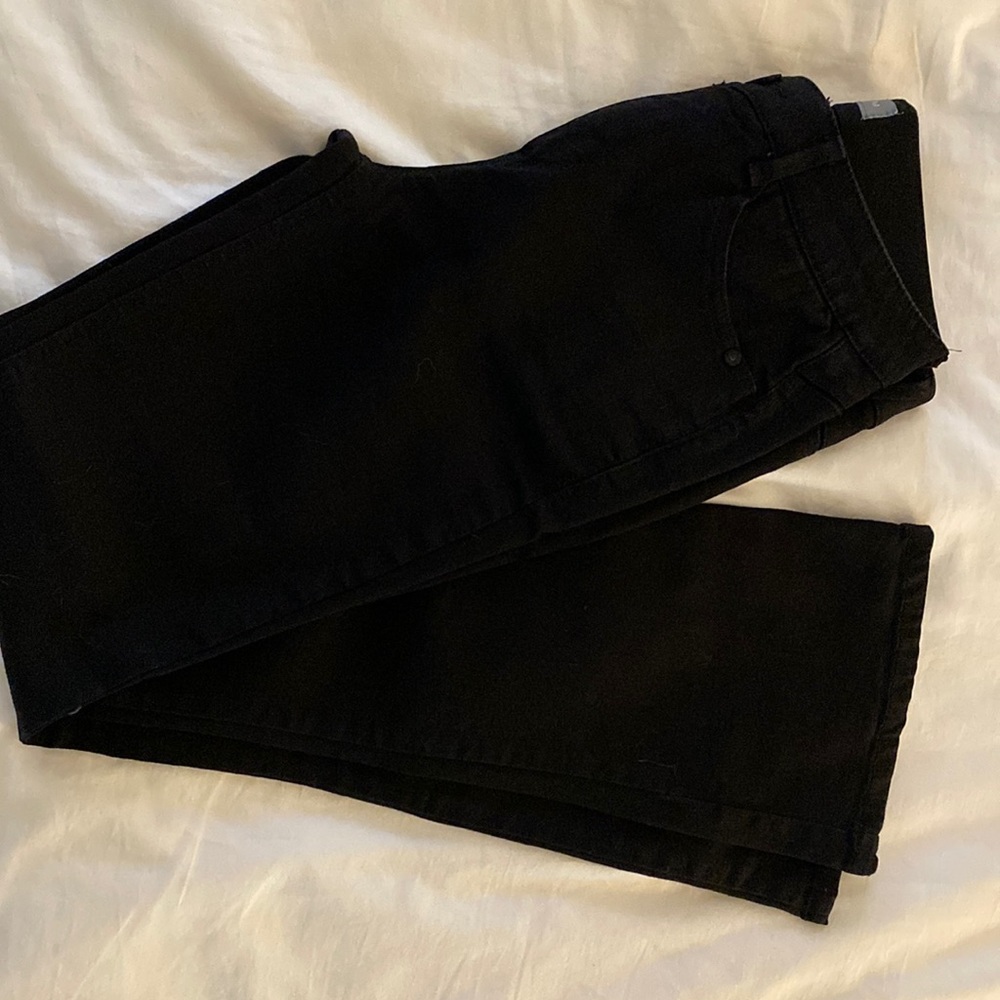 Wit and wisdom bootcut jean. Never been worn.